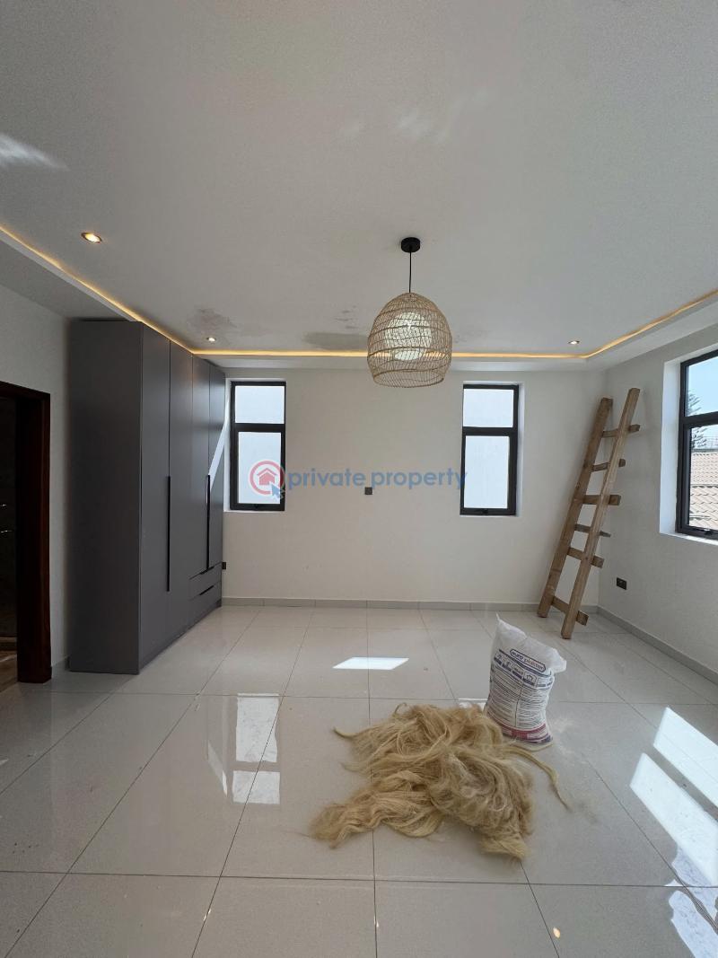 4 bedroom House For Sale Ashaley Botwe Adenta Municipal Accra - 6