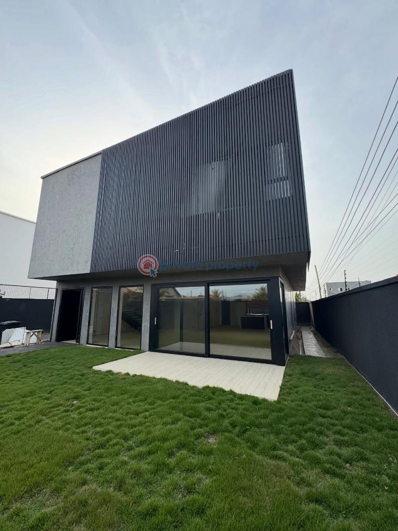 4 bedroom House For Sale Tse Addo Accra - 0