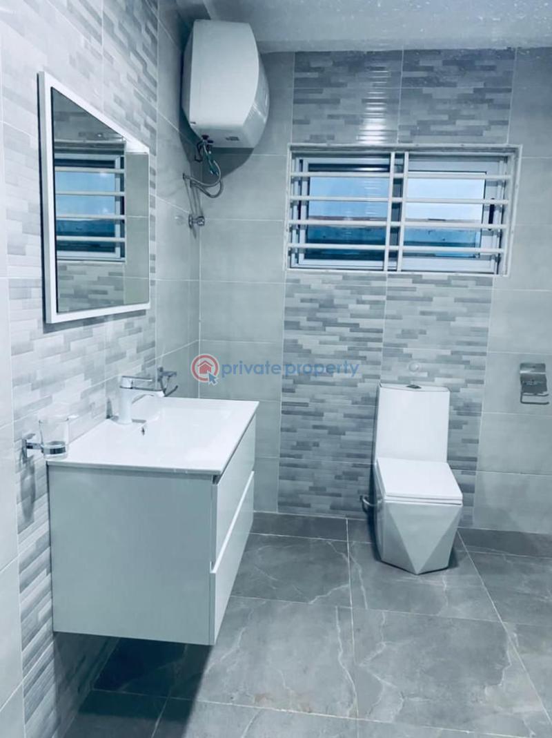 4 bedroom House For Sale Lakeside Estate Ashaley Botwe Adenta Municipal Accra - 5