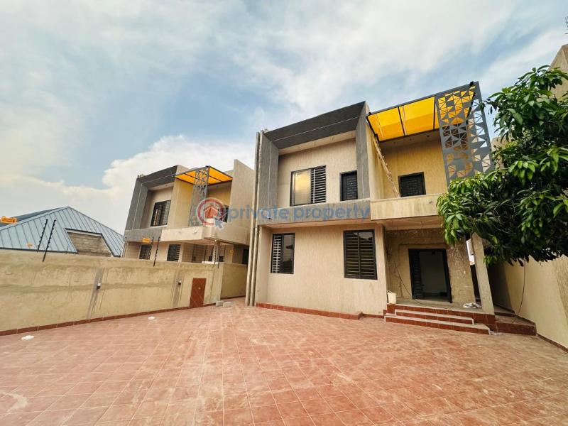 4 bedroom Detached Duplex For Sale Oyarifa La Nkwantanang Madina Municipal Accra - 2