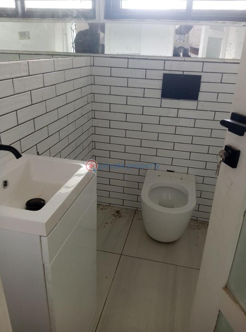 4 bedroom House For Sale Tantra Hills Close To The Achimota Mall Accra - 6