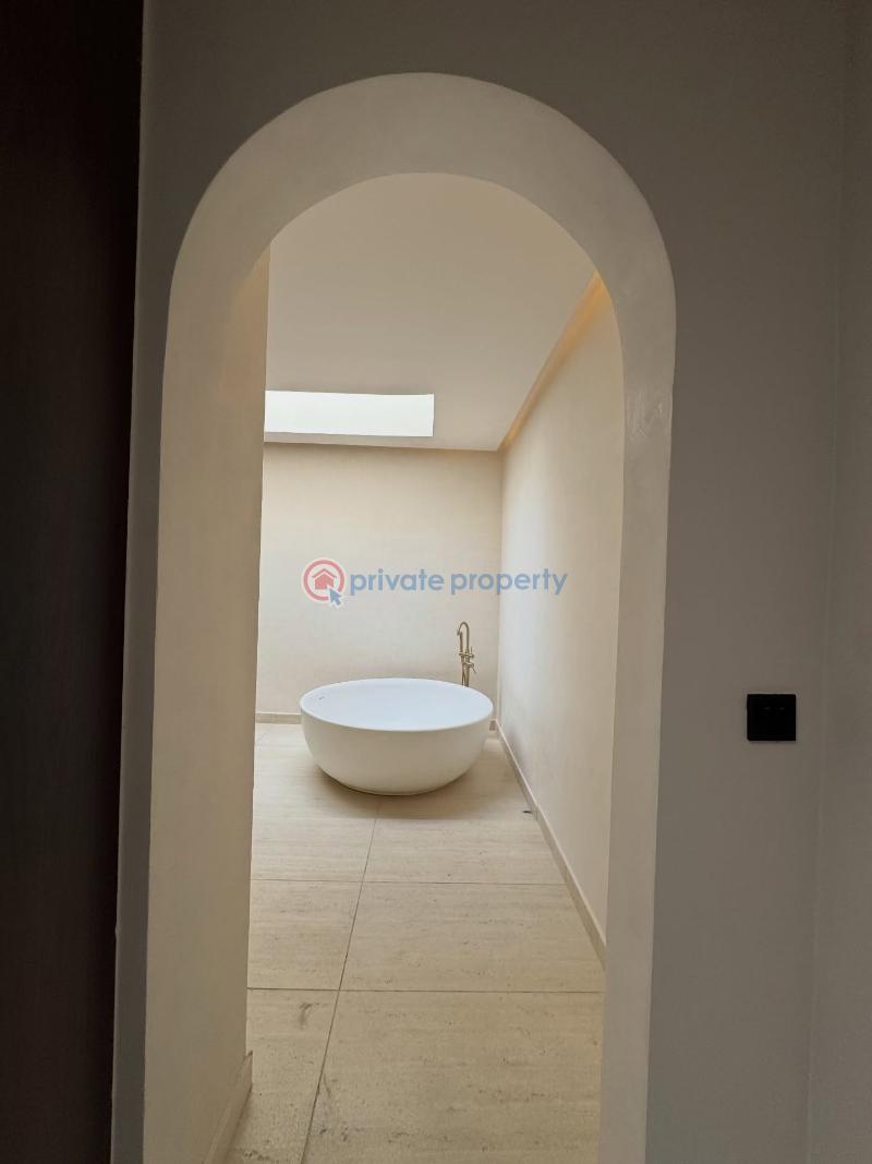 4 bedroom House For Sale Tse Addo Accra - 11