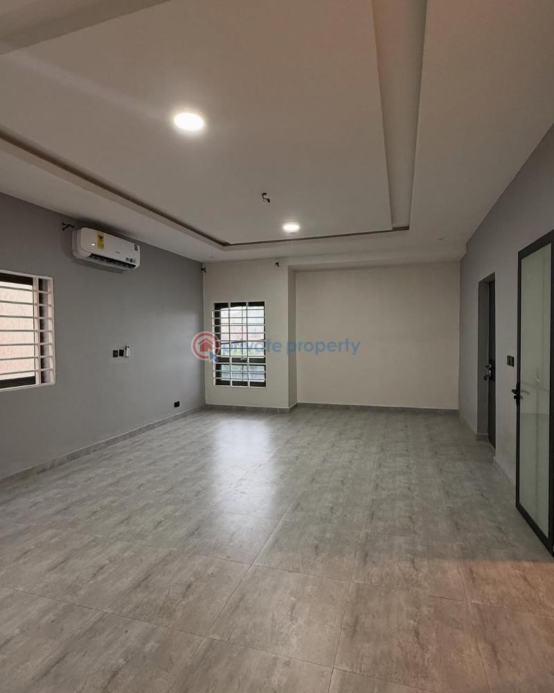 4 bedroom House For Sale Baatsonaa Spintex Accra - 4