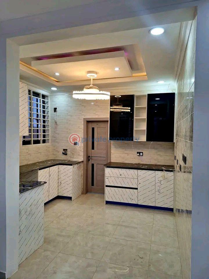 4 bedroom Townhouse For Sale Spintex Accra - 9
