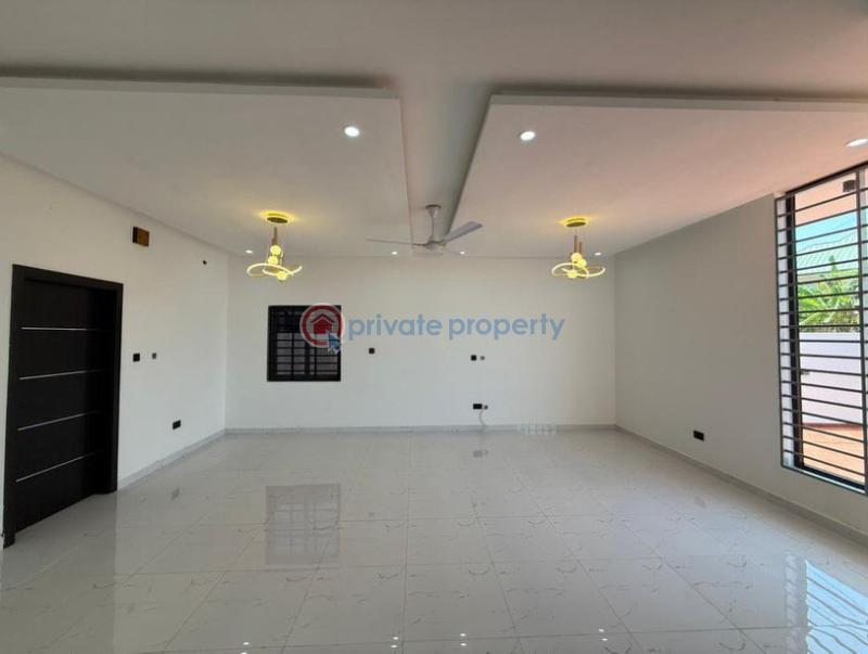 4 bedroom House For Sale Baatsonaa Spintex Accra - 5