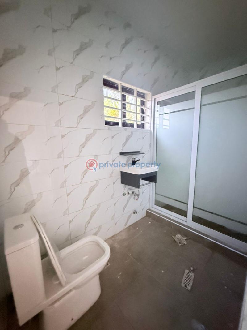 4 bedroom House For Sale Teshie-Nungua Estates Accra - 8