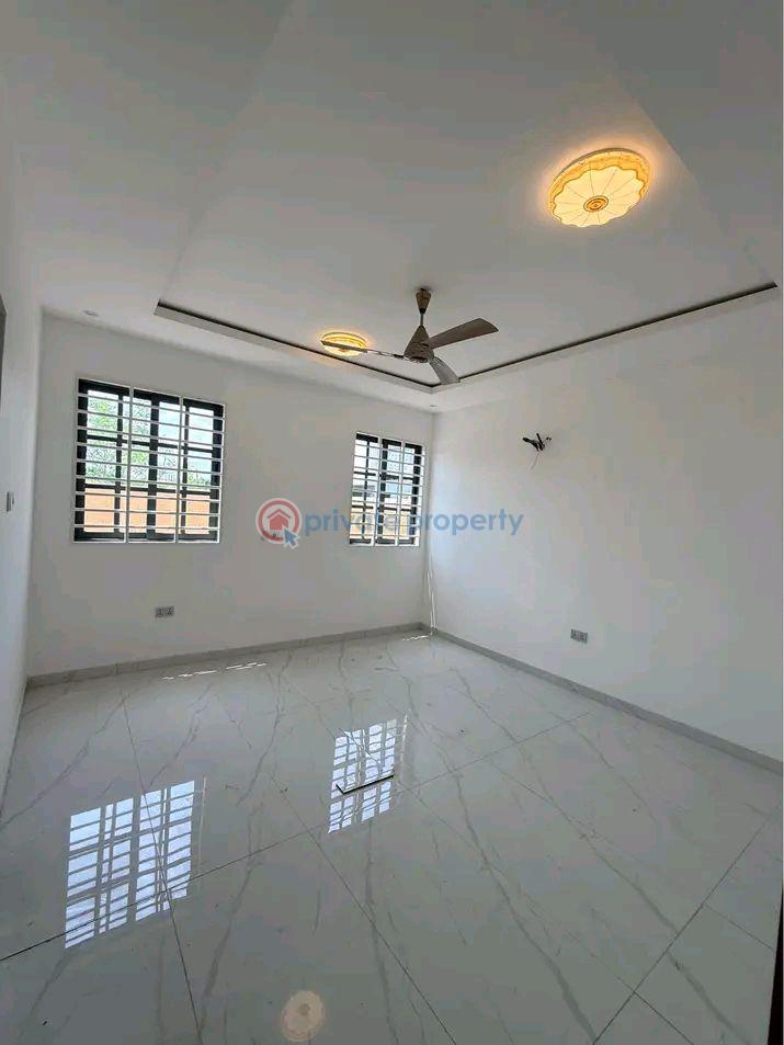 4 bedroom Townhouse For Sale Ogbojo Adenta Municipal Accra - 4