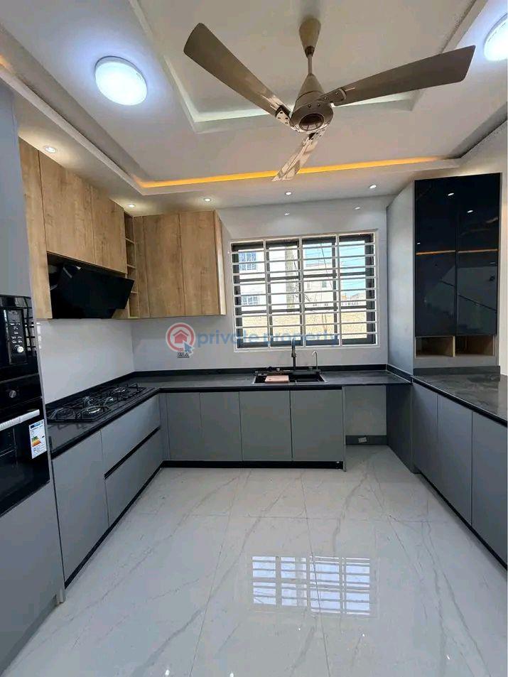 4 bedroom Townhouse For Sale Ogbojo Adenta Municipal Accra - 7