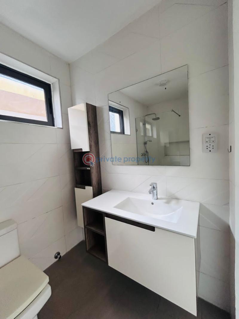 4 bedroom Townhouse For Sale Abelemkpe Accra - 5
