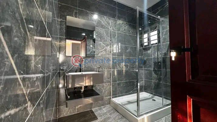 4 bedroom Townhouse For Rent Achimota Accra - 2