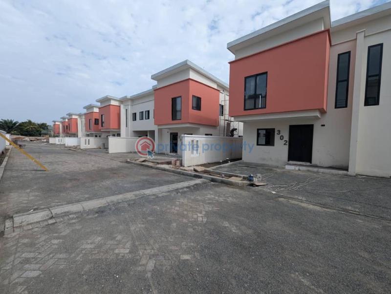 4 bedroom House For Sale Achimota Accra - 1