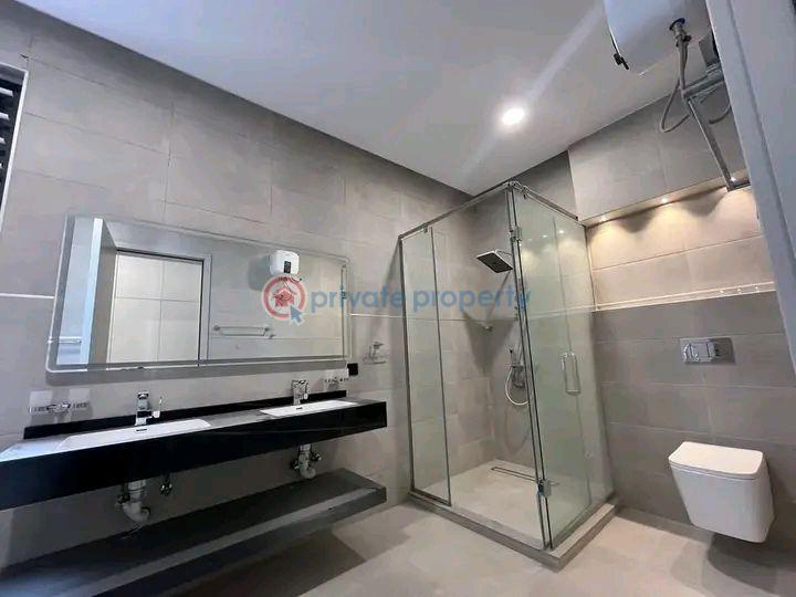 4 bedroom Townhouse For Rent Abelemkpe Accra - 5