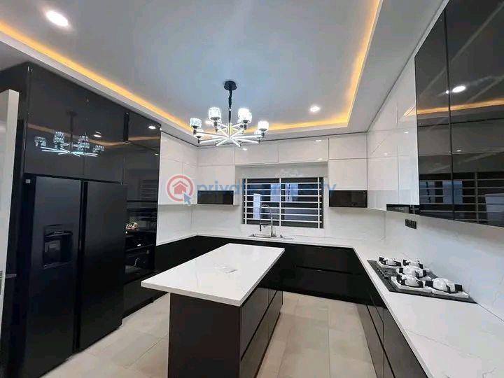 4 bedroom Townhouse For Rent Abelemkpe Accra - 11