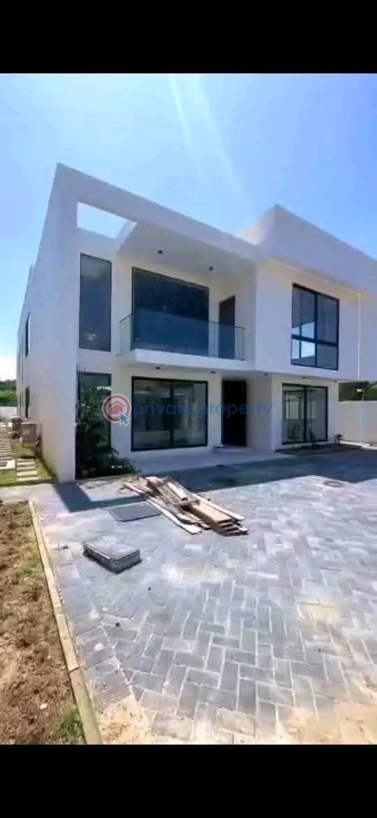 4 bedroom Townhouse For Sale Accra Ghana Cantonments  - 1