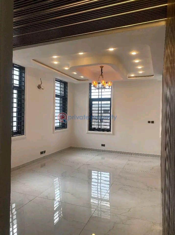 4 bedroom Townhouse For Sale Burma Hill East Airport Airport Residential Area Accra - 7