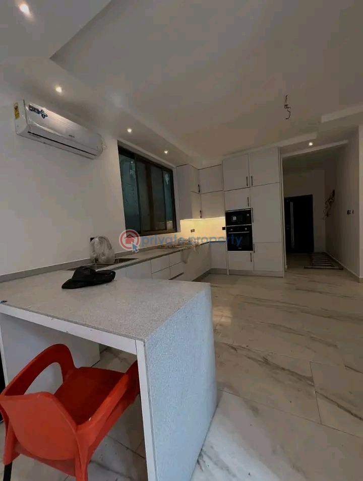 4 bedroom Townhouse For Sale East Airport Airport Residential Area Accra - 5