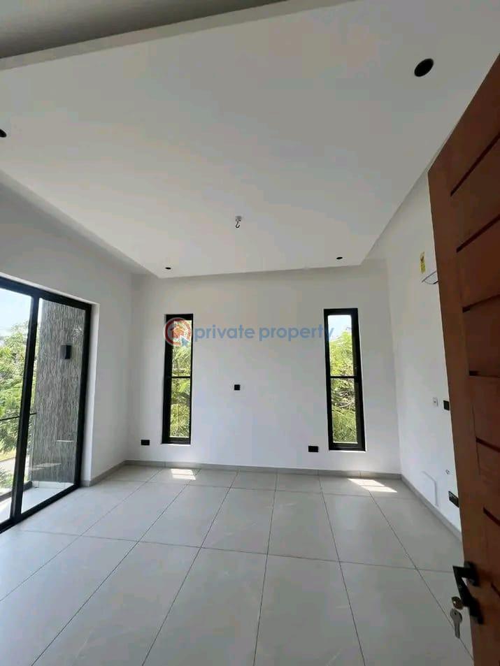 4 bedroom Townhouse For Rent East Legon Accra - 5