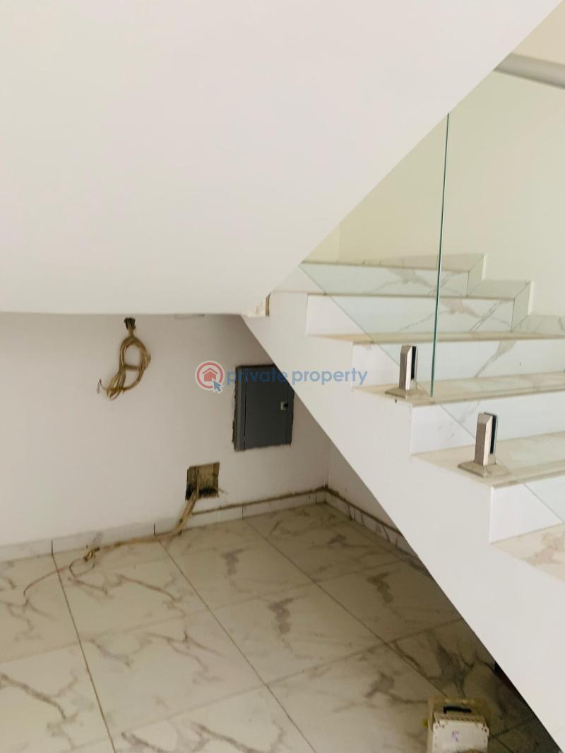 4 bedroom Townhouse For Rent East Legon Accra - 5