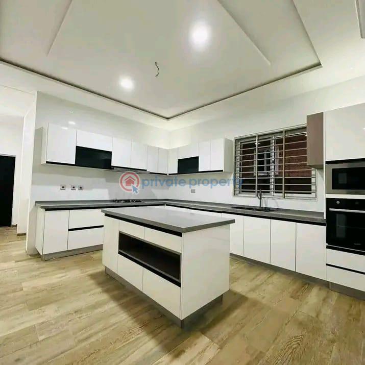 4 bedroom House For Sale Lakeside Estates. Adenta Municipal Accra - 7