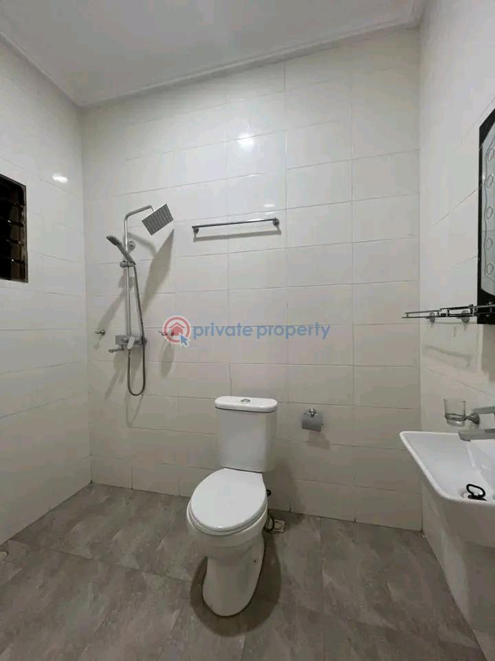 4 bedroom Townhouse For Sale Ogbojo East Legon Accra - 3