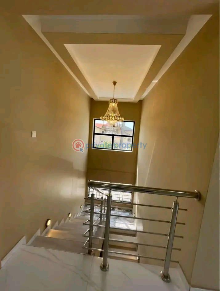 4 bedroom House For Sale Spintex Accra - 6