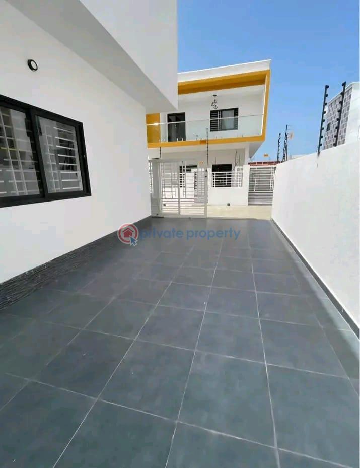 4 bedroom House For Sale Spintex Accra - 2