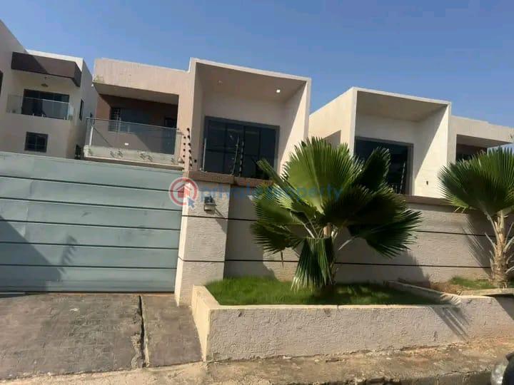 4 bedroom Townhouse For Rent Tantra Hill Achimota Ga West Municipal Accra - 0