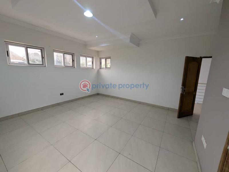 4 bedroom House For Rent Tesano Accra - 4