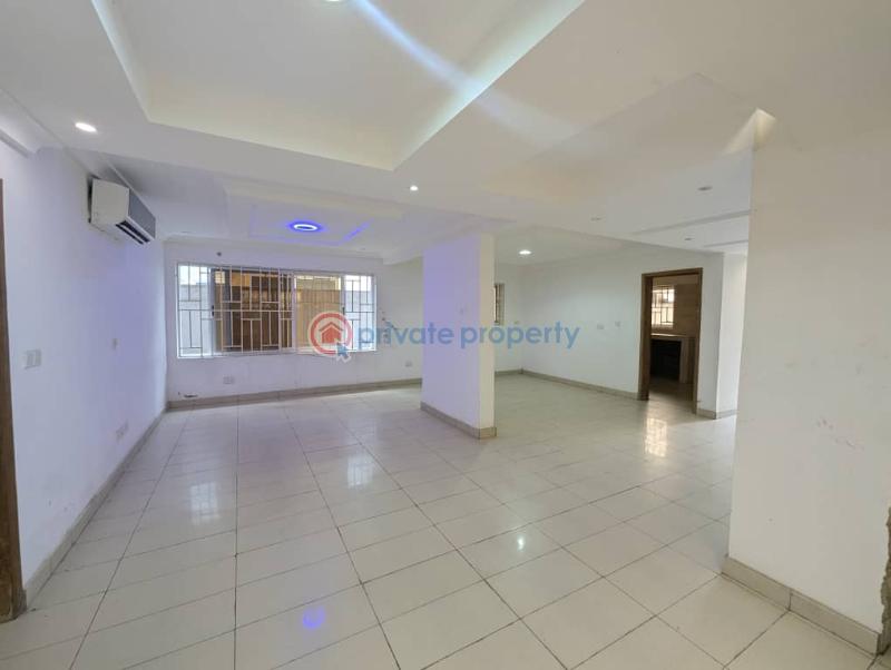 4 bedroom House For Rent Tesano Accra - 10