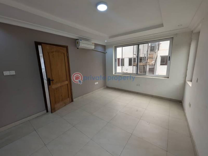 4 bedroom House For Rent Tesano Accra - 8