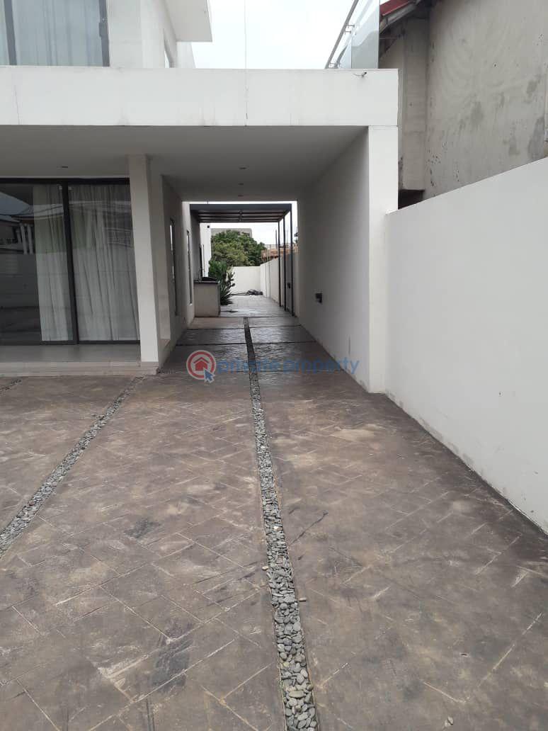 4 bedroom Townhouse For Sale Tse Addo Accra - 1