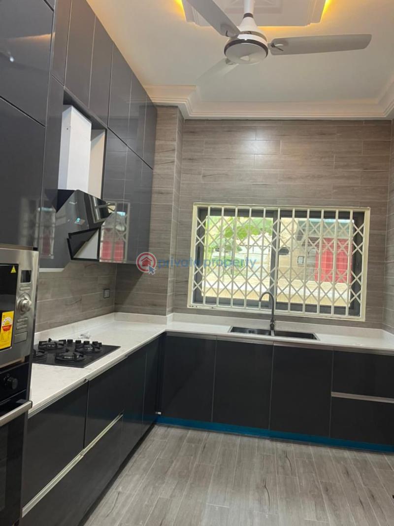 4 bedroom House For Rent West Trasacco Accra East Legon  - 10