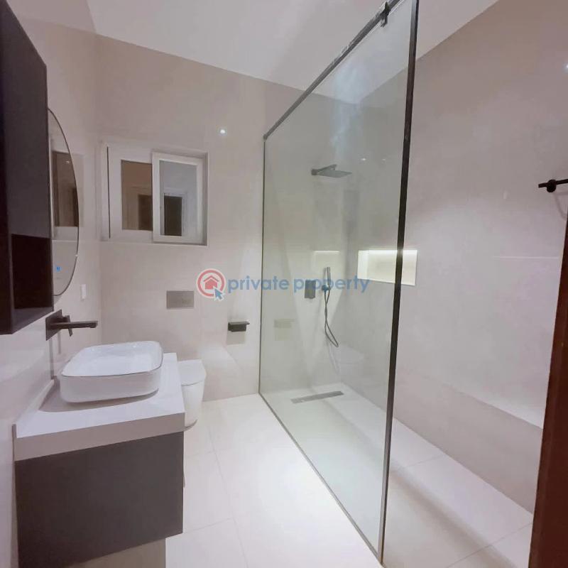 4 bedroom House For Sale Sakumono Spintex Accra - 7