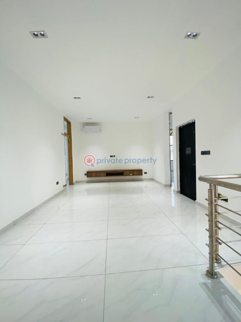 4 bedroom House For Sale Oyarifa La Nkwantanang Madina Municipal Accra - 10