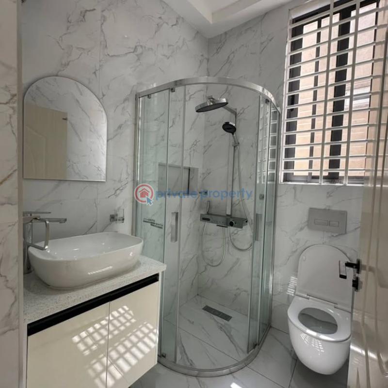 4 bedroom House For Sale Ars Roundabout Ogbojo Adenta Municipal Accra - 7