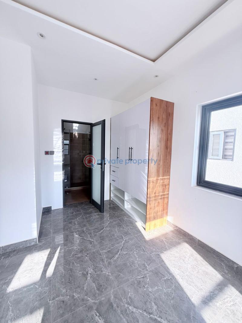 4 bedroom House For Sale Lakeside Estate Ashaley Botwe Adenta Municipal Accra - 7