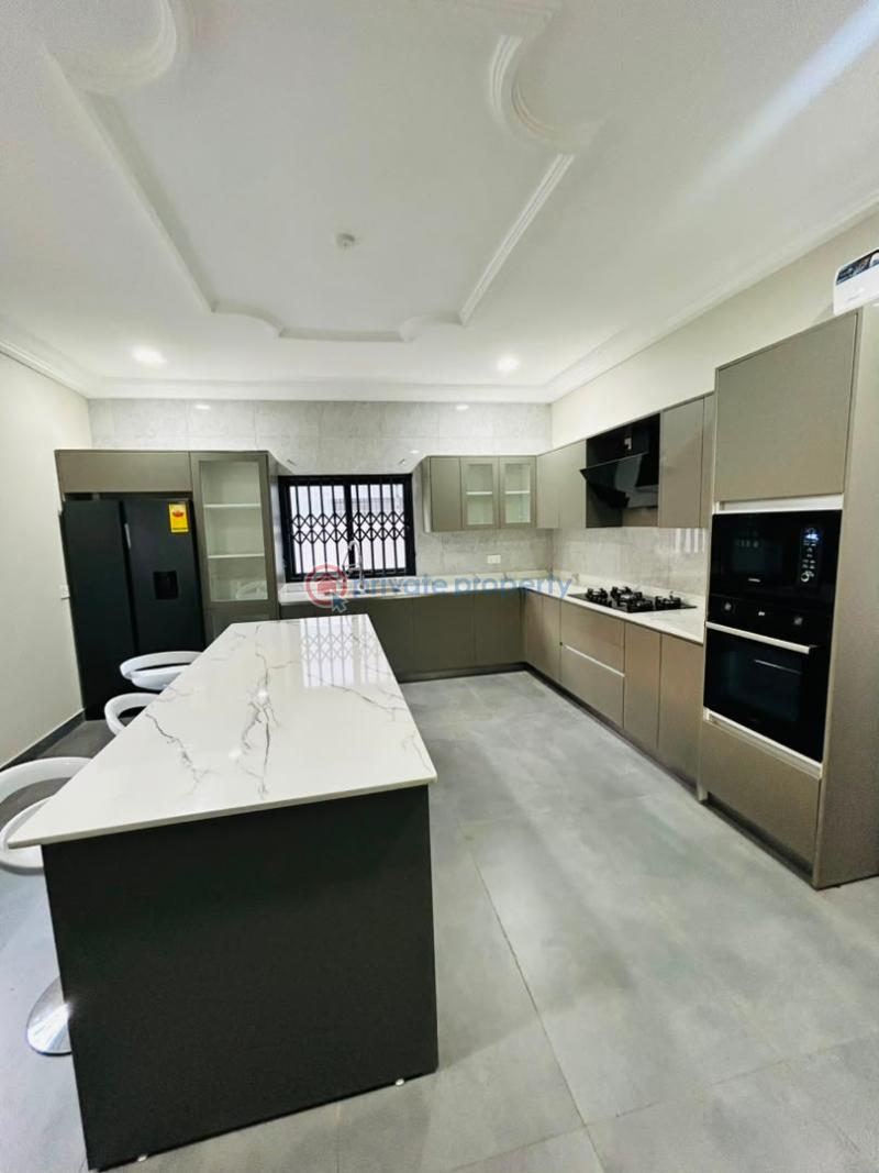 4 bedroom House For Sale Adjiringanor East Legon Accra - 16