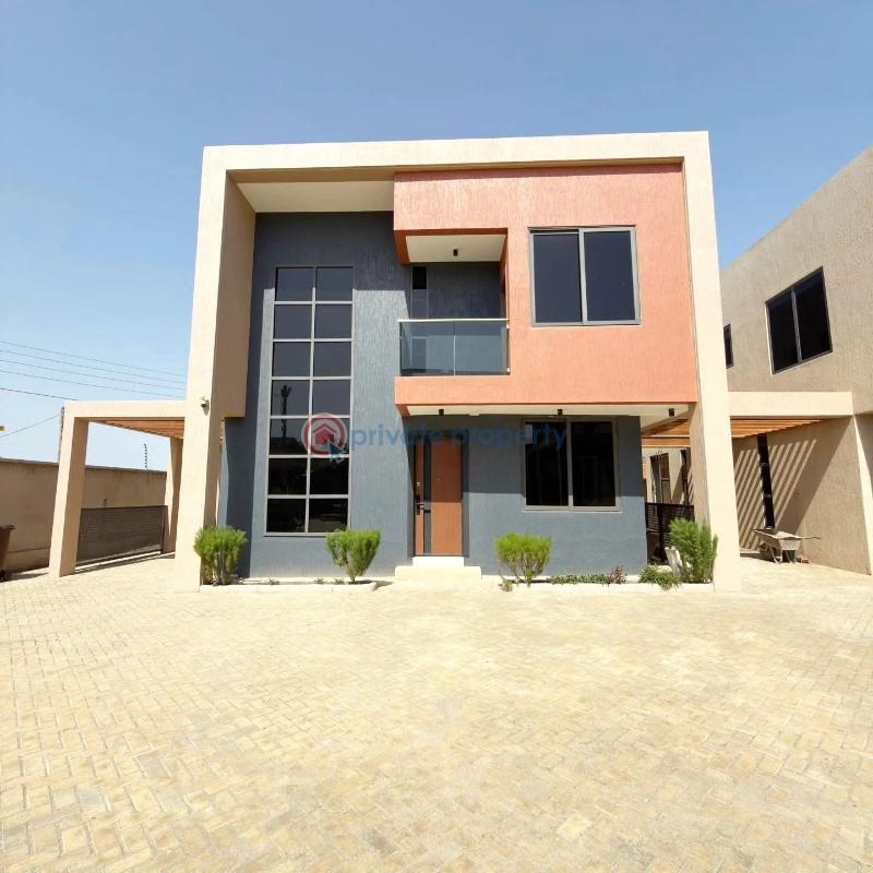 4 bedroom House For Sale East Airport Airport Residential Area Accra - 0