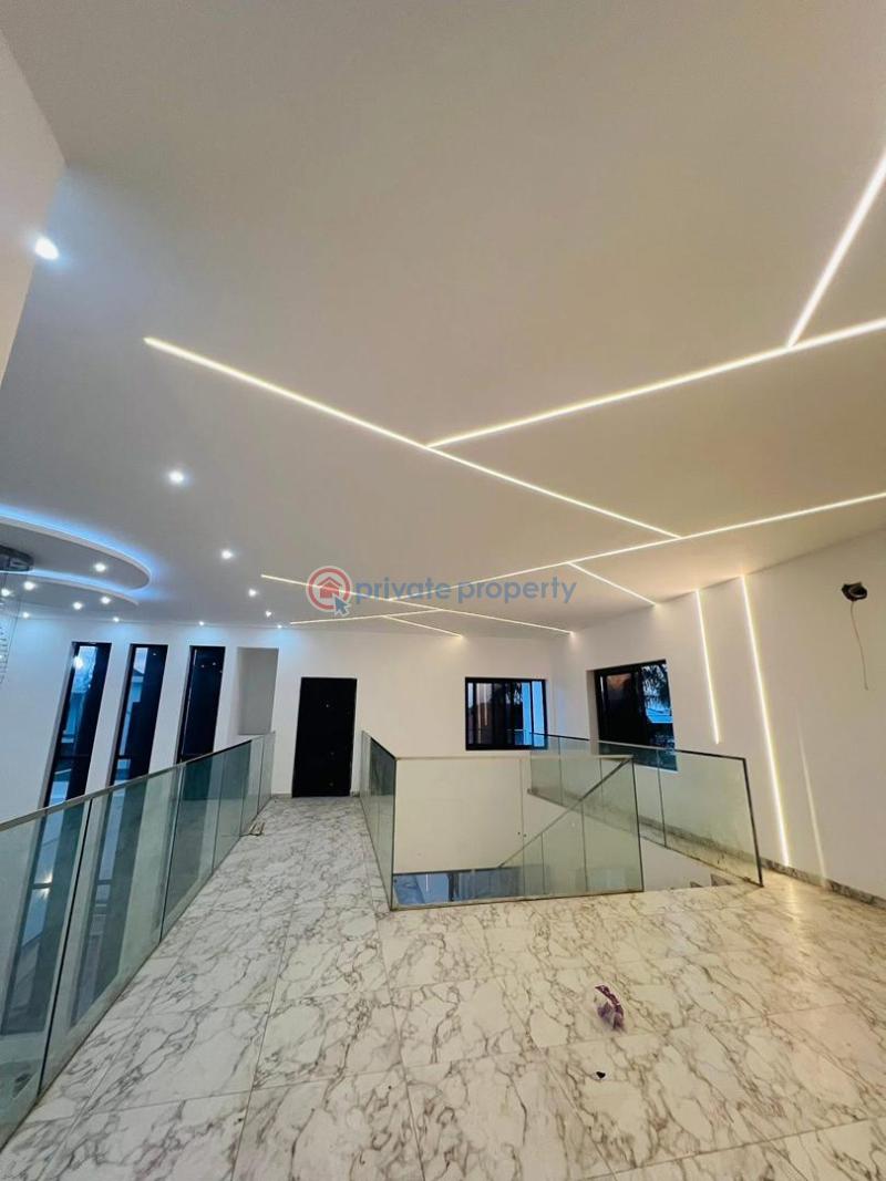 4 bedroom House For Rent School Junction Ashaley Botwe Adenta Municipal Accra - 2