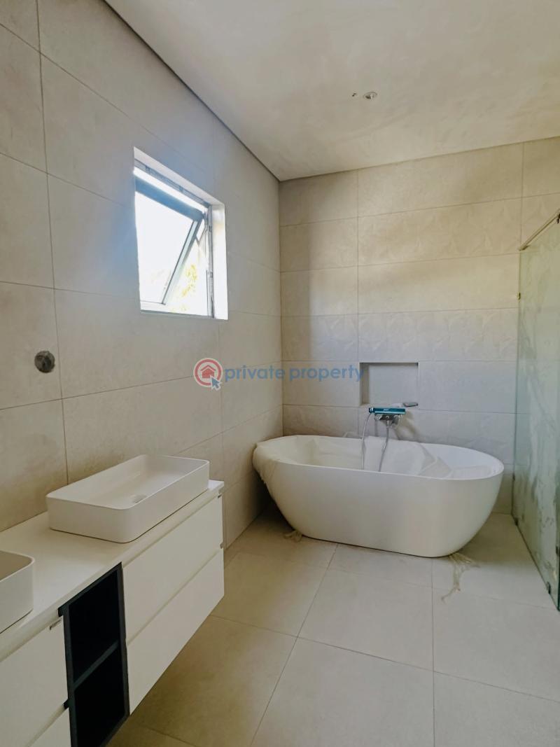 4 bedroom House For Sale Accra East Legon  - 9