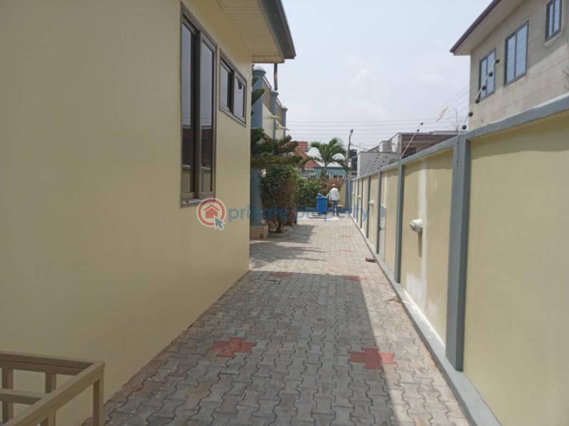 4 bedroom House For Rent Total Community 25 Tema Accra - 11