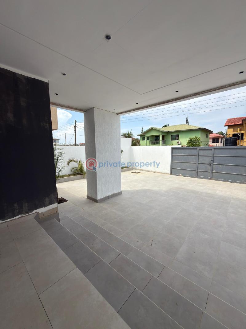 4 bedroom House For Sale Tse Addo Accra - 2