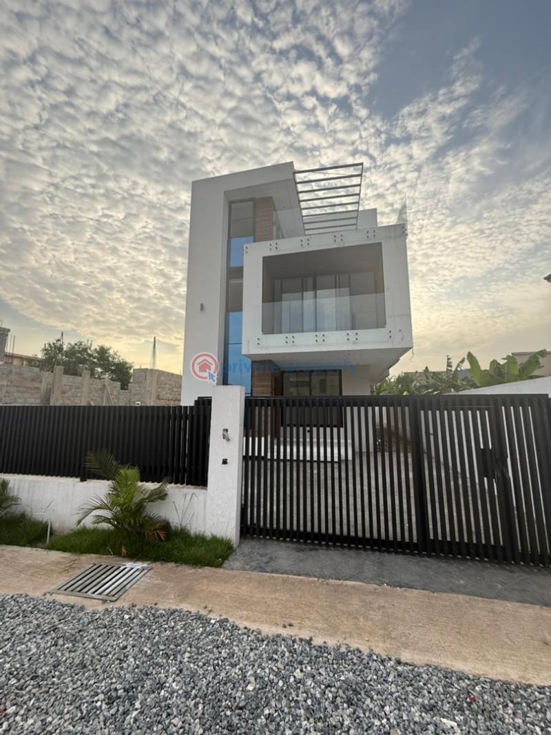 4 bedroom House For Sale Adenta Adenta Municipal Accra - 0