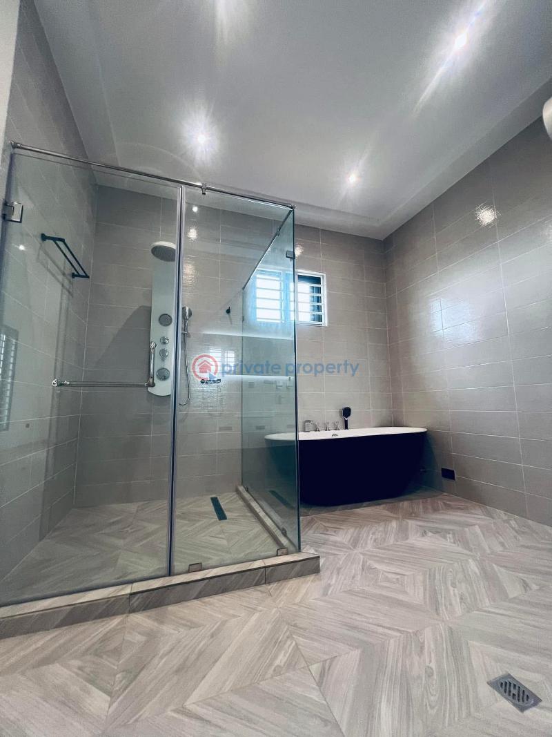 4 bedroom House For Sale Ogbojo Adenta Municipal Accra - 9