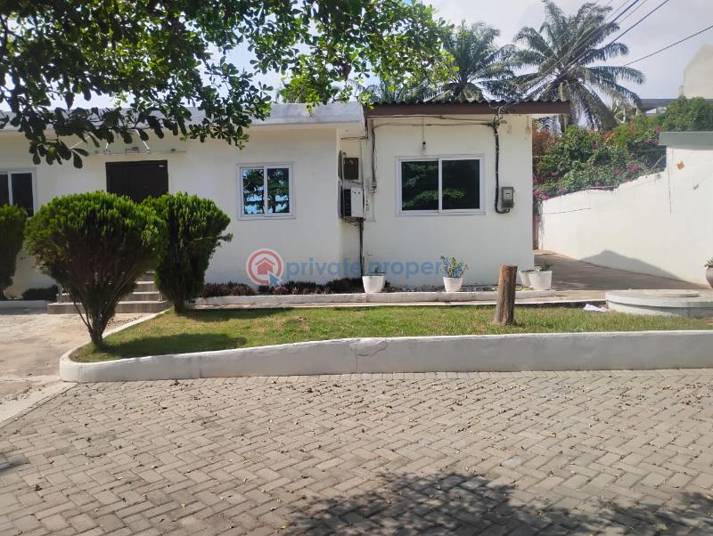 4 bedroom House For Rent Dzorwulu Accra - 1