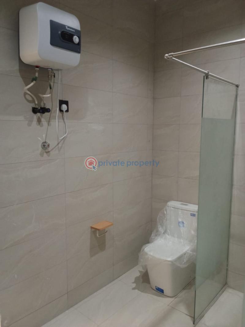 4 bedroom House For Sale Dansoman Accra - 7