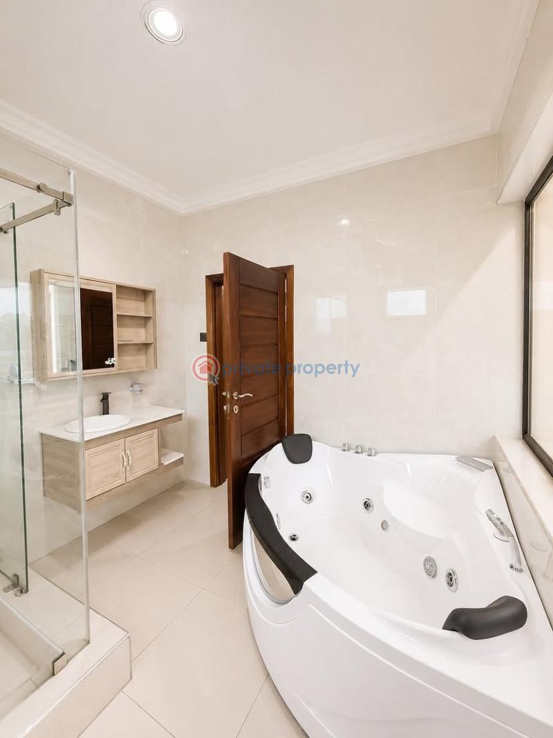 4 bedroom House For Rent A&c Mall Accra East Legon  - 6