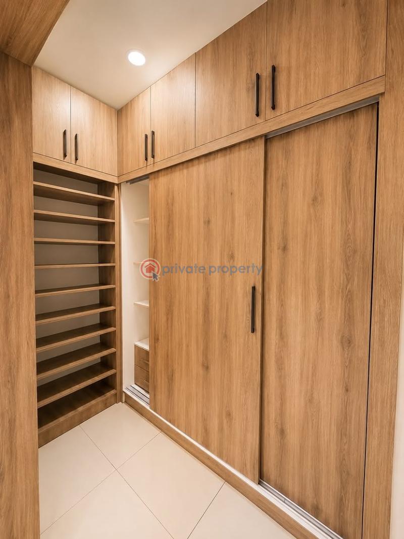 4 bedroom House For Rent A&c Mall Accra East Legon  - 5