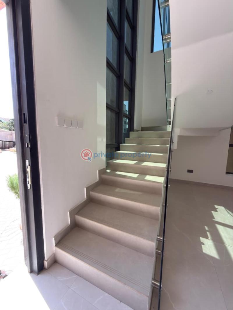4 bedroom House For Sale East Airport Airport Residential Area Accra - 5
