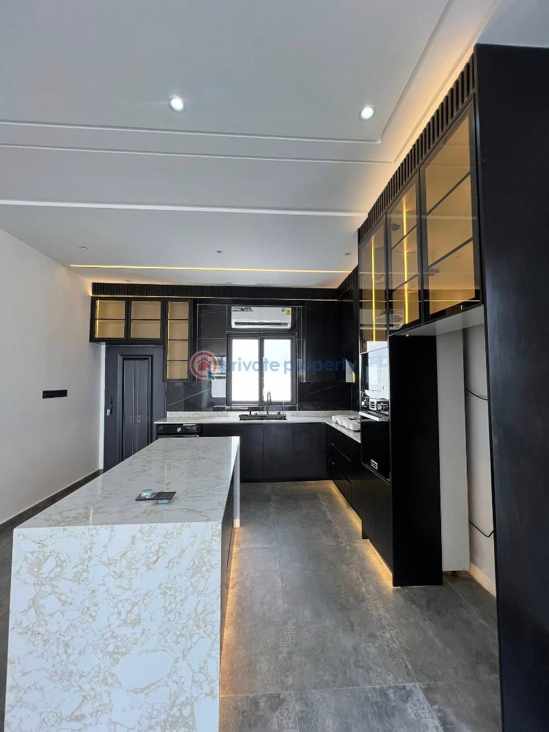 4 bedroom House For Sale Accra East Legon  - 11